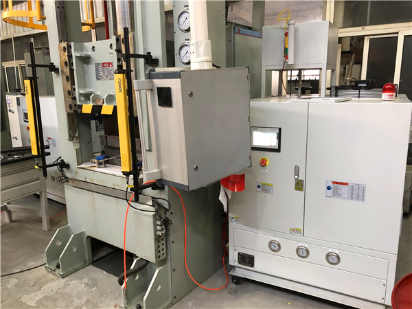 模溫機工業(yè)流體控溫的目的究竟是什么？