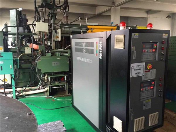 高溫油溫機(jī)與加熱設(shè)備的連接方式-管路連接一體成型[歐能機(jī)械]