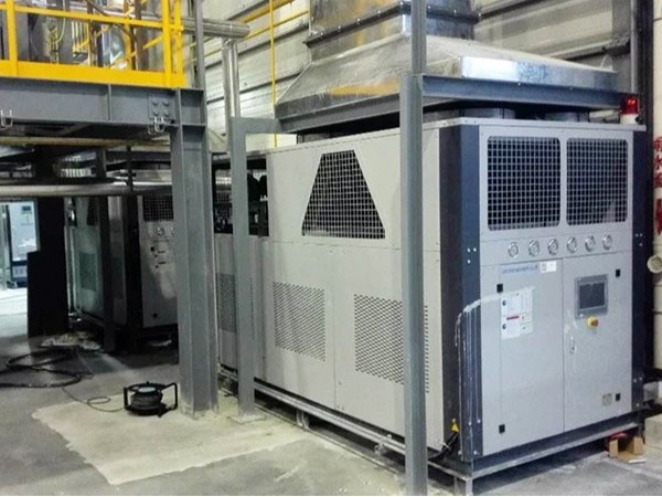 反應(yīng)釜冷熱一體循環(huán)機安全操作注意事項「歐能機械」