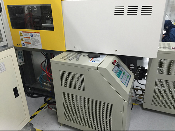 鏡片模溫機的應用，革新鏡片注塑生產