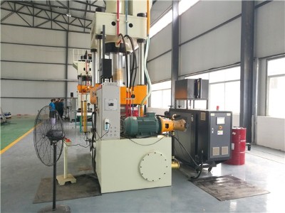 高溫油式模溫機生產(chǎn)廠家，五星售后選「歐能機械」